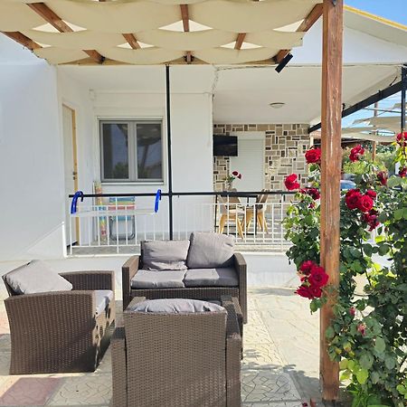 Sunny coast halkidiki! Villa Sozopoli Bagian luar foto